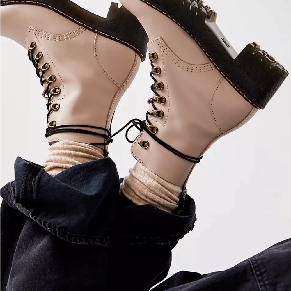 Dr. Martens Leona Women’s Leather Heeled Boots